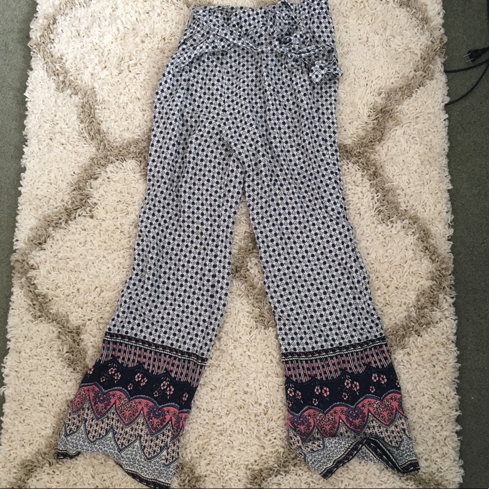 Hollister Fun Printed Pants